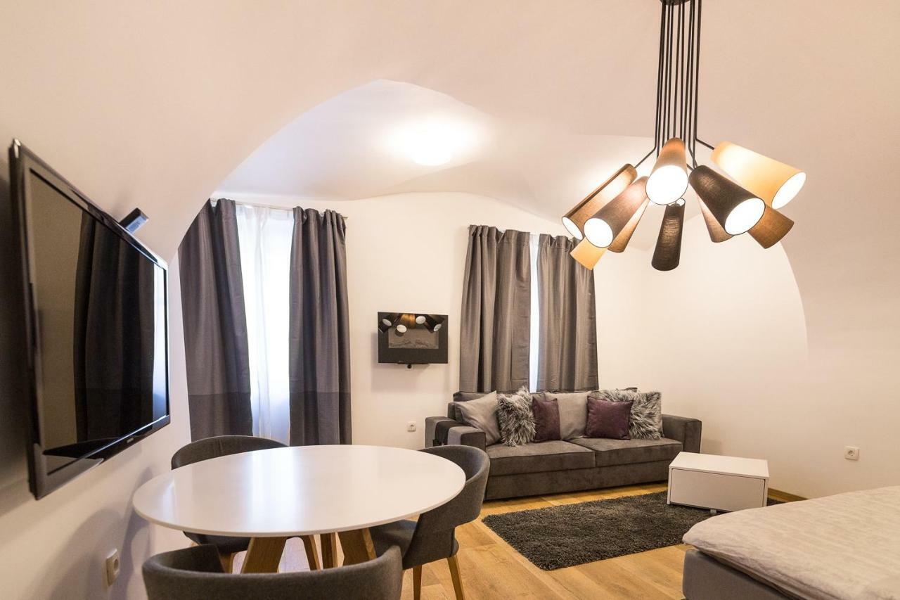 St. Marks Apartment 1 Zagreb Ngoại thất bức ảnh